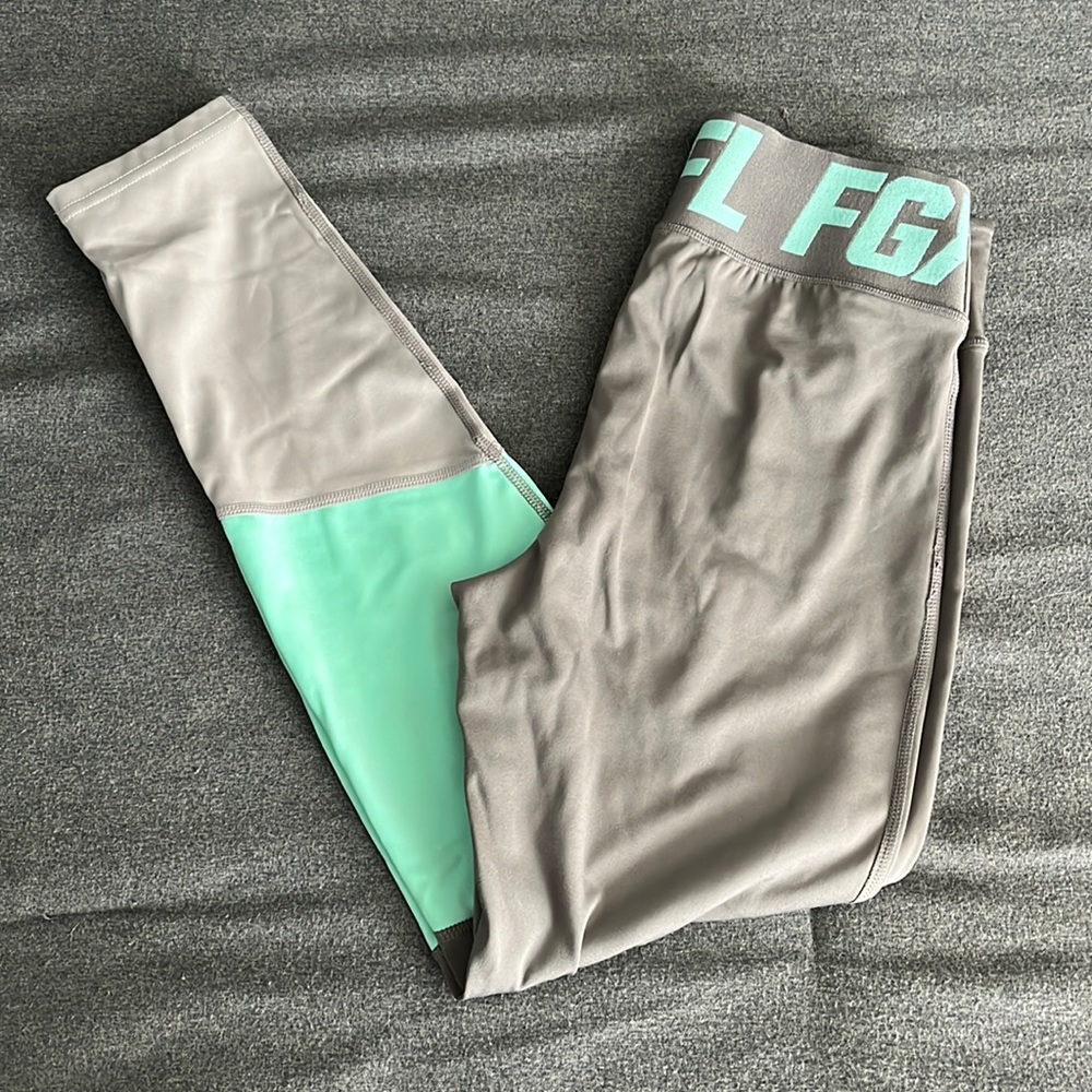 Flag Nor Fail leggings